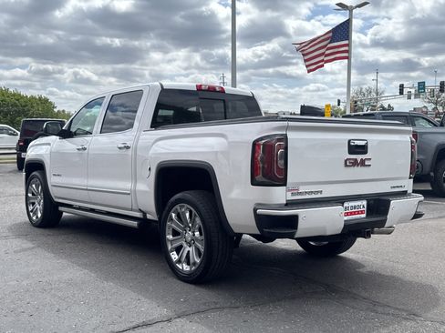Used 2017 GMC Sierra 1500 Denali w/ Denali Ultimate Package AWD/4WD image 7