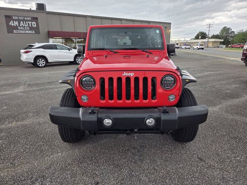 Used 2016 Jeep Wrangler Sport AWD/4WD image 3
