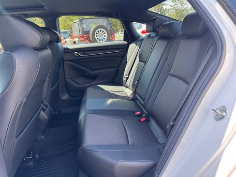Used 2020 Honda Accord Sport image 19