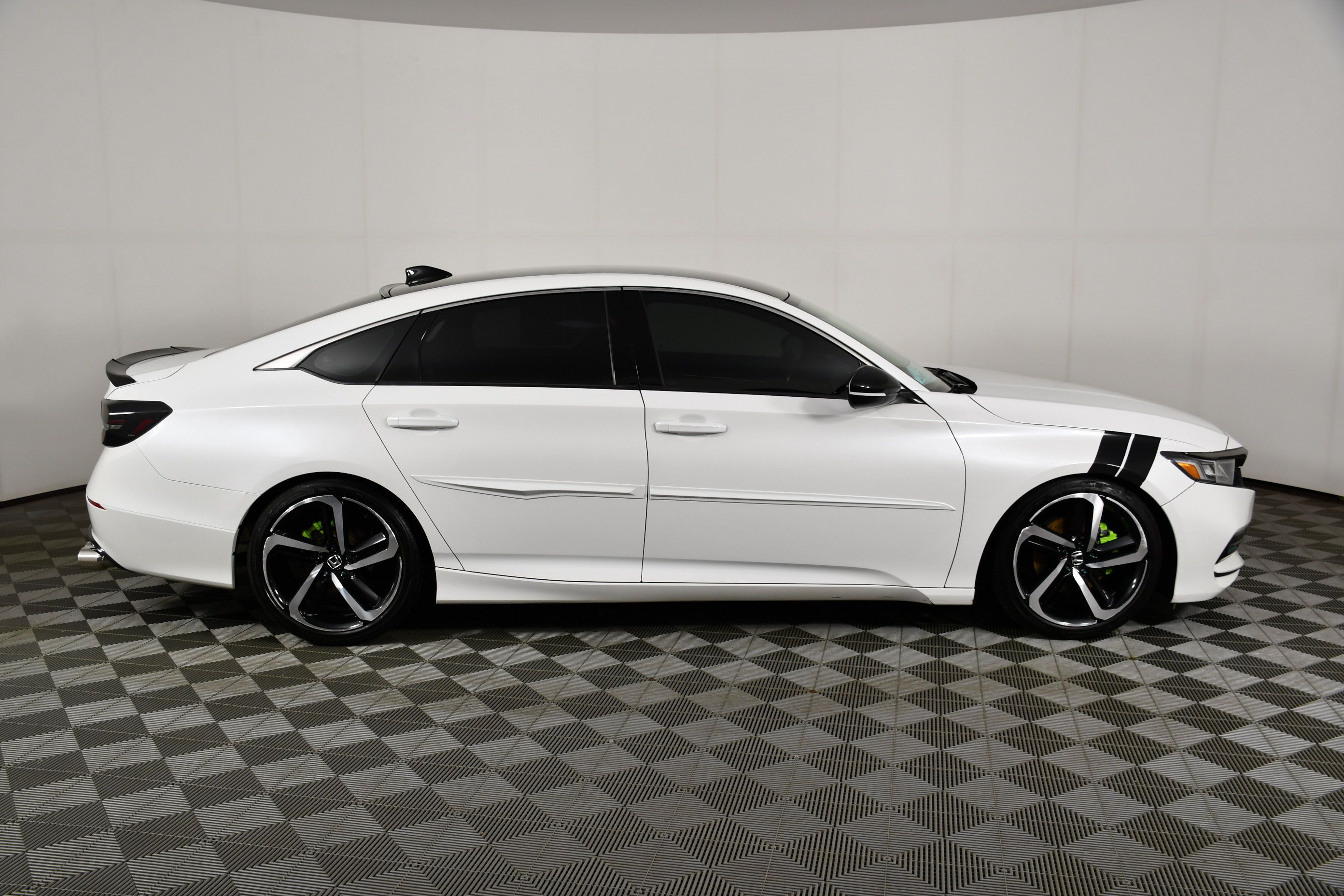 Used 2018 Honda Accord Sport image 5
