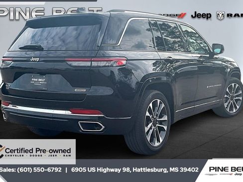 Used 2023 Jeep Grand Cherokee Overland image 11