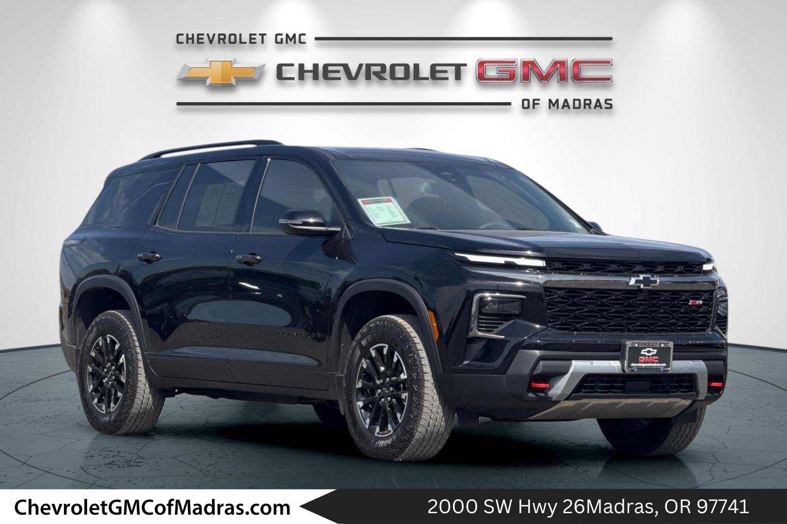 Used 2025 Chevrolet Traverse Z71 AWD/4WD image 1