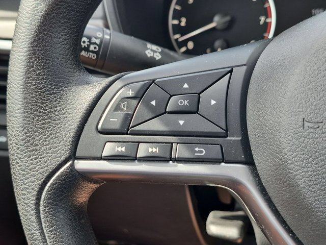 Used 2025 Nissan Altima 2.5 SV FWD image 20