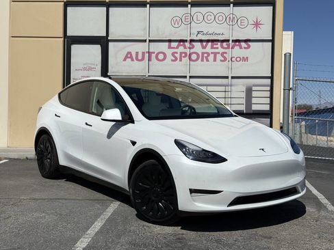 Used 2021 Tesla Model Y Long Range AWD/4WD image 2
