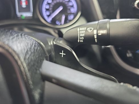 Used 2023 Toyota Camry SE image 29