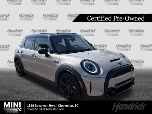 Used 2023 MINI Cooper S FWD image 1
