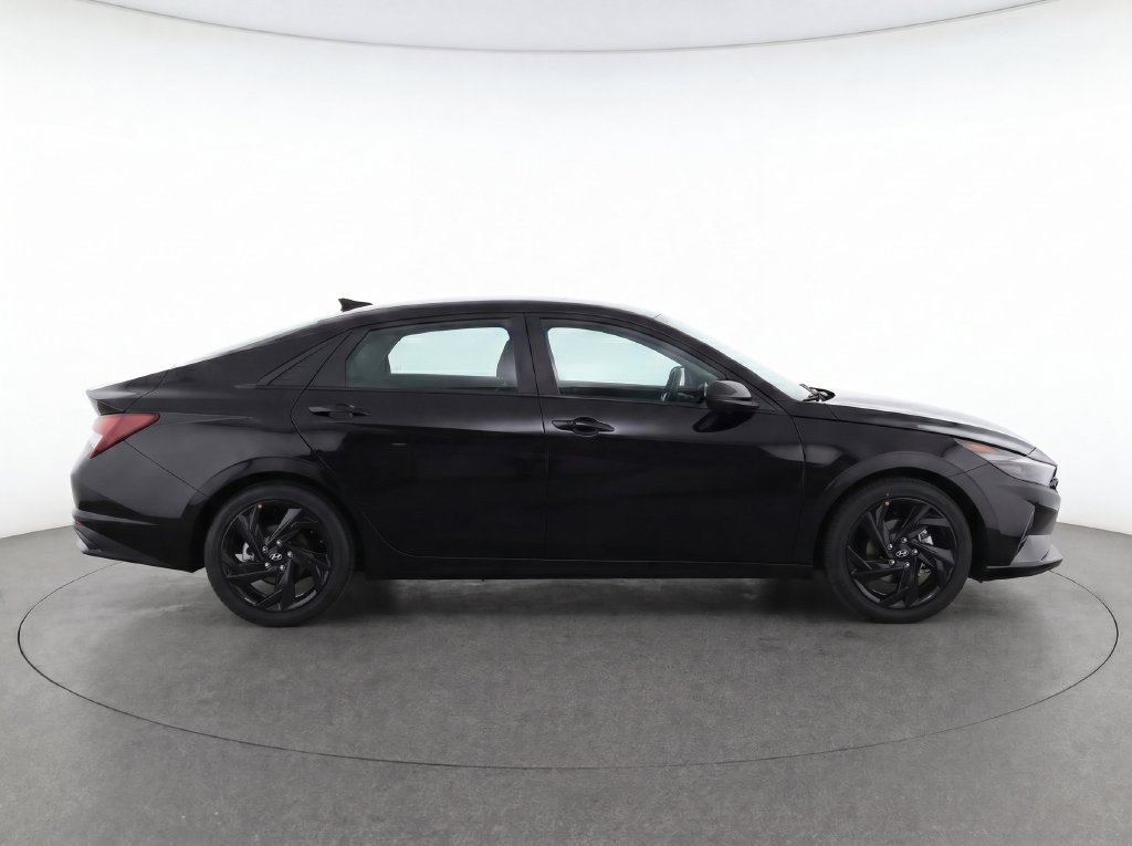 New 2026 Hyundai Elantra Sport FWD image 8