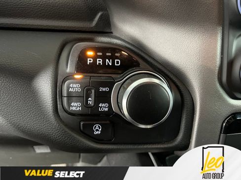 Used 2019 RAM 1500 Big Horn AWD/4WD image 23