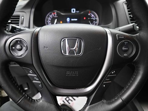 Used 2017 Honda Ridgeline RTL image 6