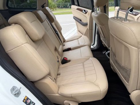 Used 2018 Mercedes-Benz GLS 450 GLS 450 4MATIC SUV image 18