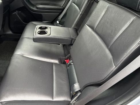Used 2016 Subaru Forester 2.5i Limited image 8