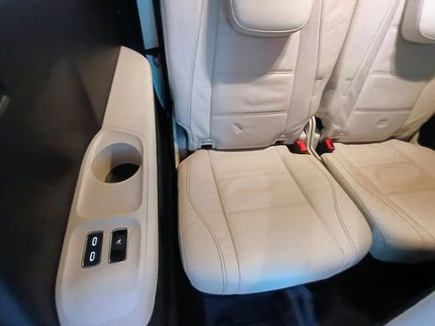 Used 2024 Mercedes-Benz GLS 580 4MATIC image 66