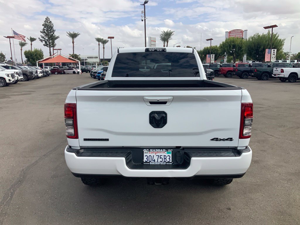 Certified 2020 RAM 2500 Big Horn w/ Night Edition AWD/4WD image 6