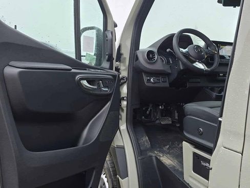 New 2026 Mercedes-Benz Sprinter 2500 image 22