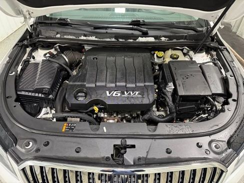 Used 2015 Buick LaCrosse Leather image 27