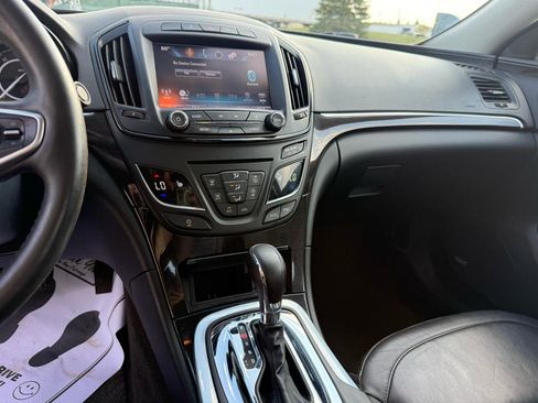 Used 2016 Buick Regal Premium FWD image 22