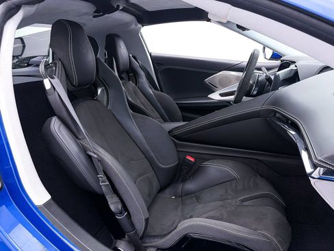 Used 2020 Chevrolet Corvette Stingray Premium Cpe w/ 3LT Preferred Equipment Group RWD image 52