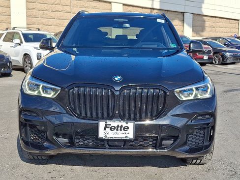 Used 2022 BMW X5 M50i w/ Executive Package image 2