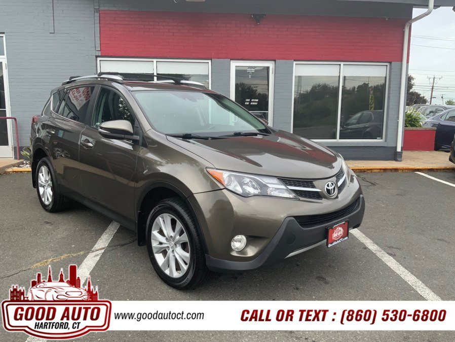 Used 2015 Toyota RAV4 Limited w/ Technology Package AWD/4WD image 3