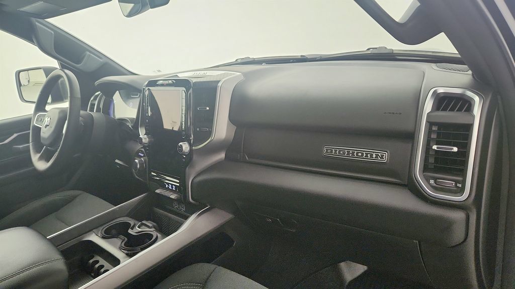 Used 2025 RAM 1500 Big Horn RWD image 28