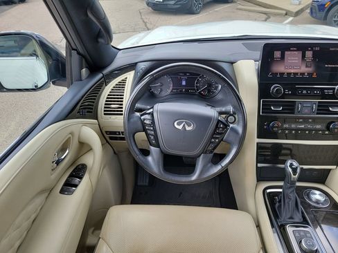 Used 2023 INFINITI QX80 Sensory w/ All-Season Package AWD/4WD image 12