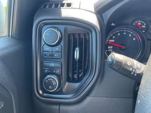 Used 2023 Chevrolet Silverado 1500 W/T w/ WT Value Package AWD/4WD image 10