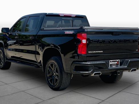Used 2025 Chevrolet Silverado 1500 LT Trail Boss w/ Convenience Package II AWD/4WD image 12