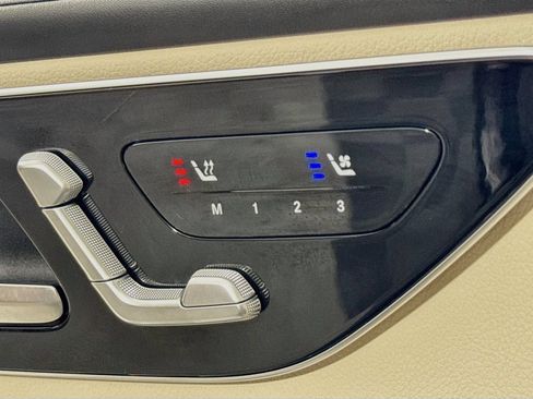 Used 2023 Mercedes-Benz GLC 300 w/ Exclusive Trim Package image 26