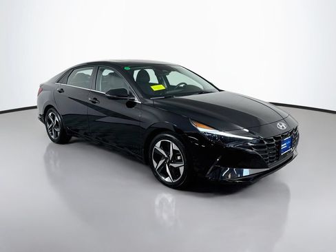 Used 2023 Hyundai Elantra Limited FWD image 10