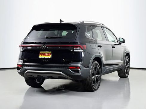 New 2026 Volkswagen Taos SEL AWD/4WD image 7