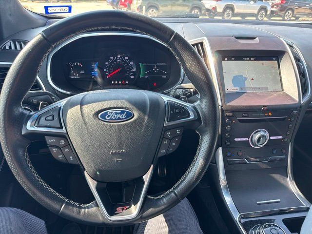 Used 2019 Ford Edge ST w/ Equipment Group 401A AWD/4WD image 12