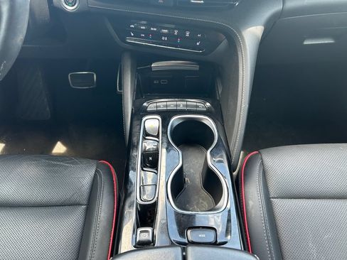 Used 2023 Buick Envision Essence w/ Sport Touring Package AWD/4WD image 13