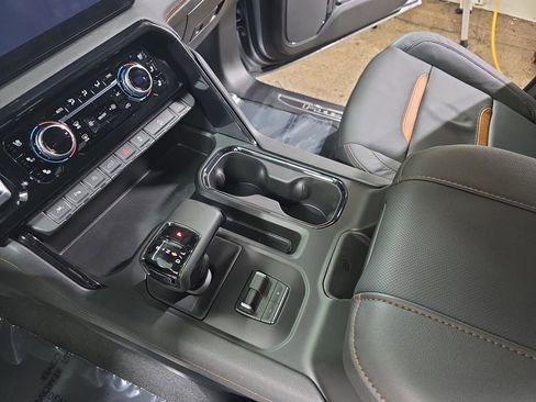 New 2026 GMC Sierra 1500 AT4 w/ AT4 Premium Package image 23