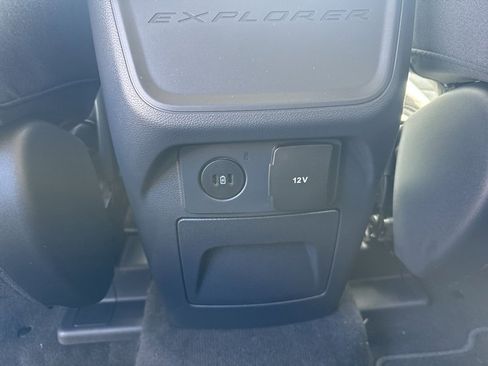 New 2026 Ford Explorer Active image 23