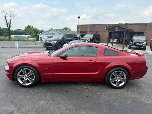 Used 2008 Ford Mustang GT Premium RWD image 6