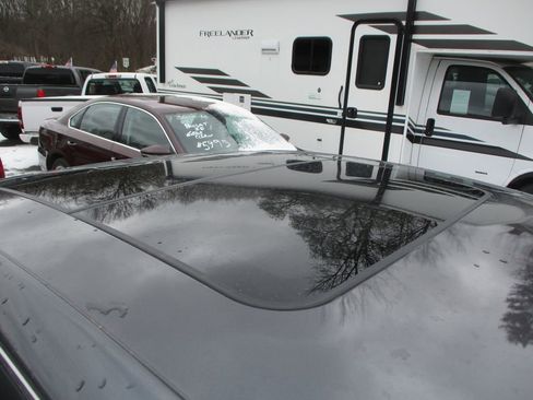 Used 2009 Cadillac CTS 3.6 AWD image 7