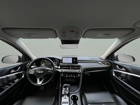 Used 2025 Genesis G70 2.5T image 20