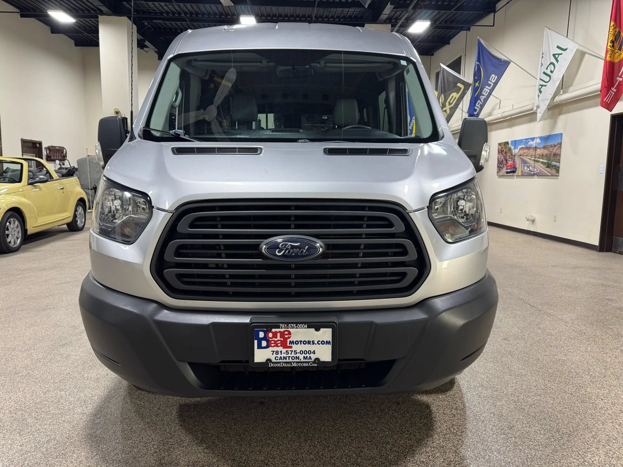 Used 2015 Ford Transit 350 148 Medium Roof RWD image 3