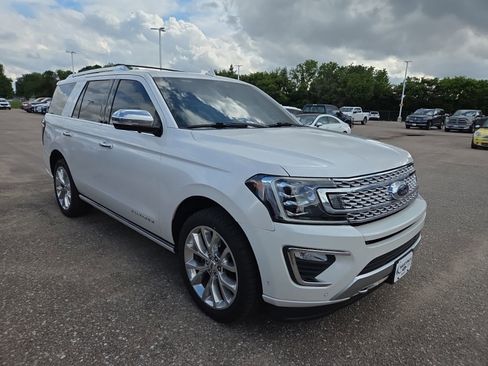 Used 2019 Ford Expedition Platinum AWD/4WD image 11