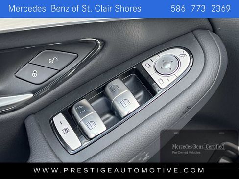 Used 2022 Mercedes-Benz GLC 300 GLC 300 image 17