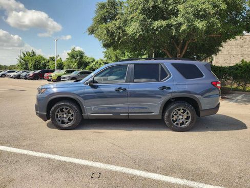 Certified 2026 Honda Pilot TrailSport image 4