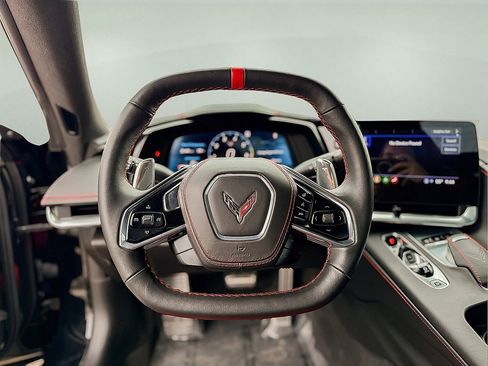 Used 2023 Chevrolet Corvette Stingray Premium Conv w/ Z51 Performance Package image 23