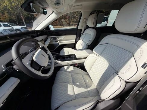 New 2026 Lincoln Nautilus Black Label image 14