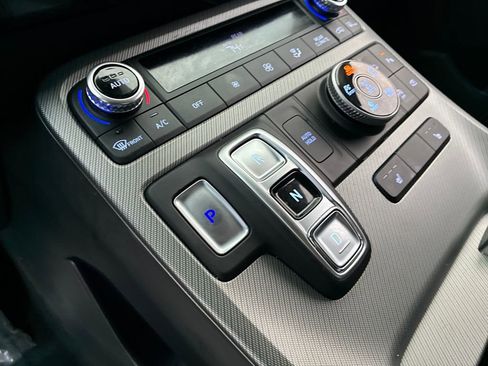 Used 2025 Hyundai Palisade SEL image 24