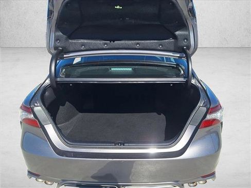 Used 2024 Toyota Camry XSE FWD image 17