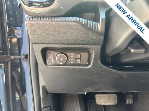 Used 2024 Ford Ranger XLT w/ Technology Package AWD/4WD image 19