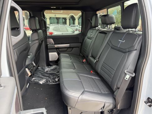 New 2026 Ford F350 Platinum w/ FX4 Off-Road Package AWD/4WD image 25