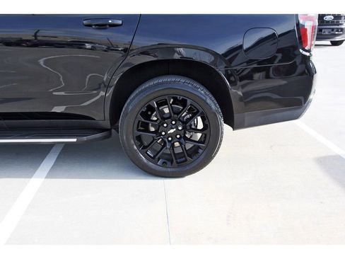Used 2023 Chevrolet Tahoe LT w/ Luxury Package image 33
