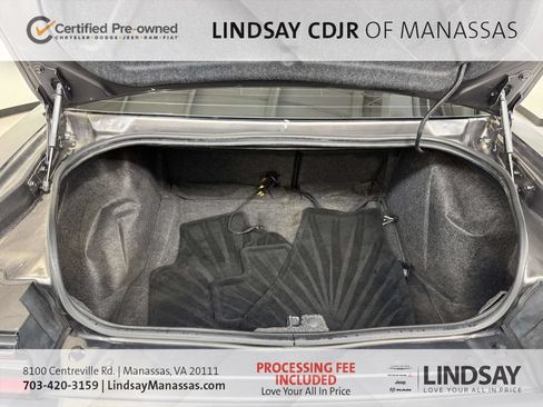 Used 2022 Dodge Challenger R/T RWD image 17
