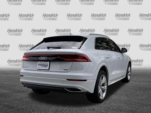Used 2023 Audi Q8 Premium Plus image 9